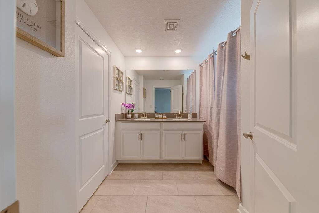 Newly Listed Townhouse Storey Lake, Free Waterpark Hébergement de vacances