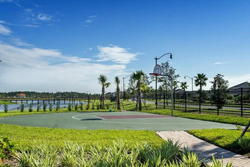 Newly Listed Townhouse Storey Lake, Free Waterpark Hébergement de vacances *