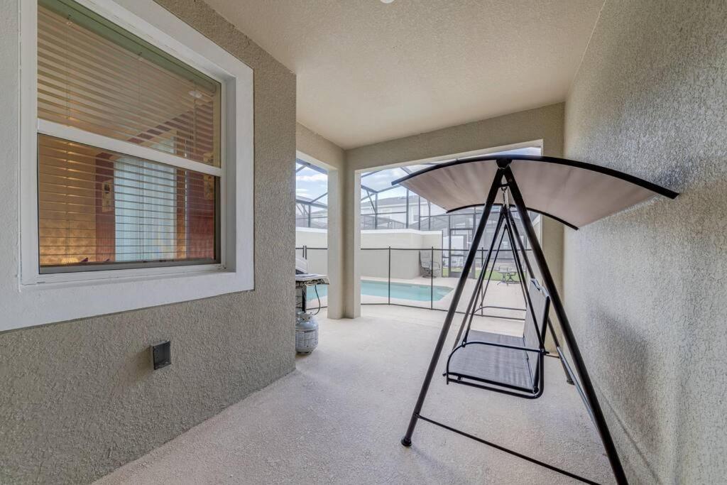 Newly Listed Townhouse Storey Lake, Free Waterpark